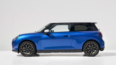 MINI Cooper Electric - side